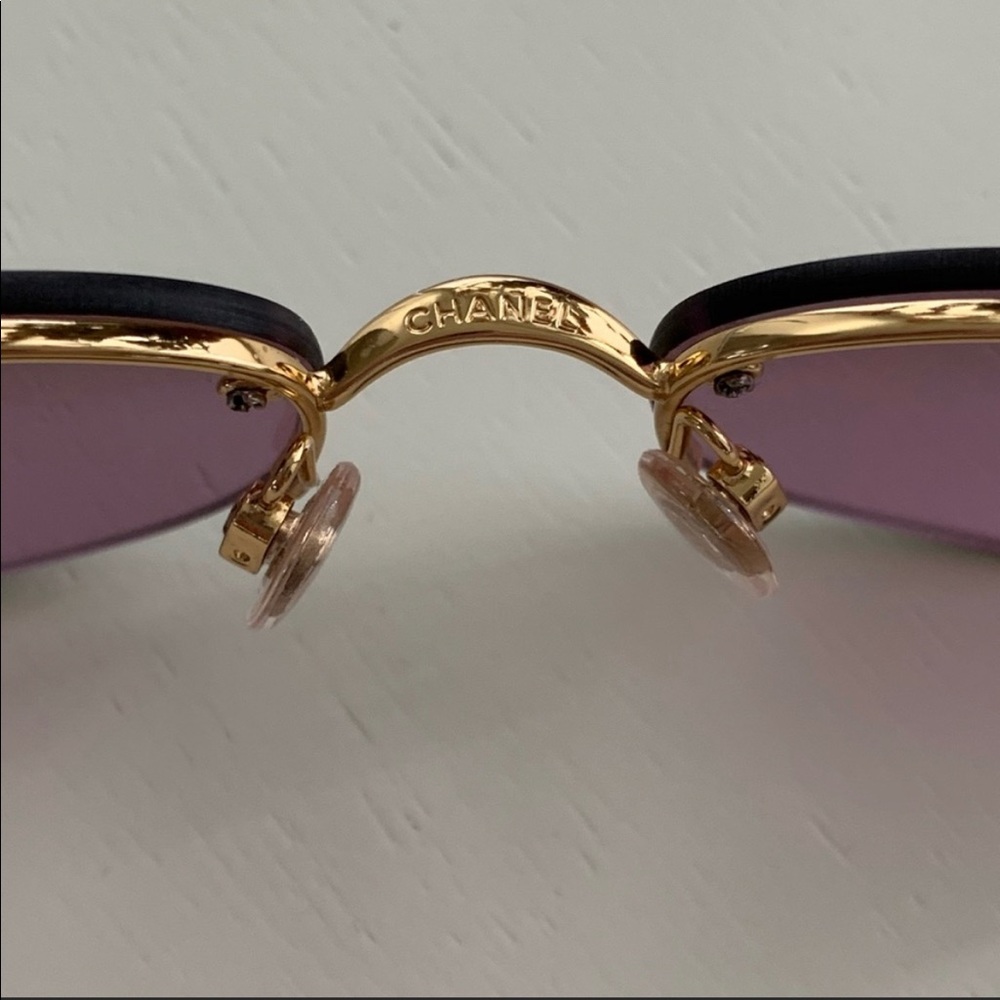Chanel vintage sunglasses 😎